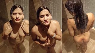 Desi Hot Girlfriend Sucking BF Cook